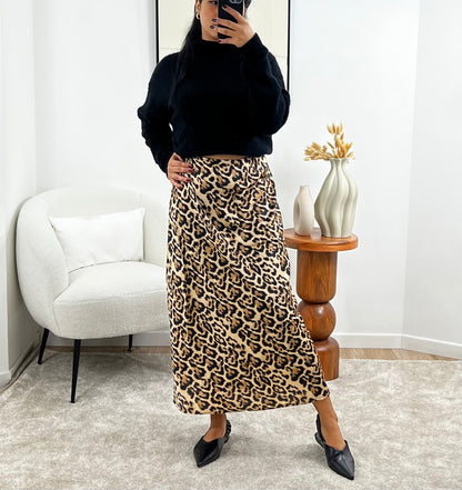 Leopard satin skirt