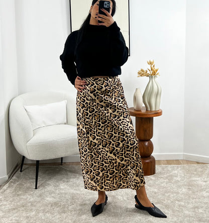 Leopard satin skirt